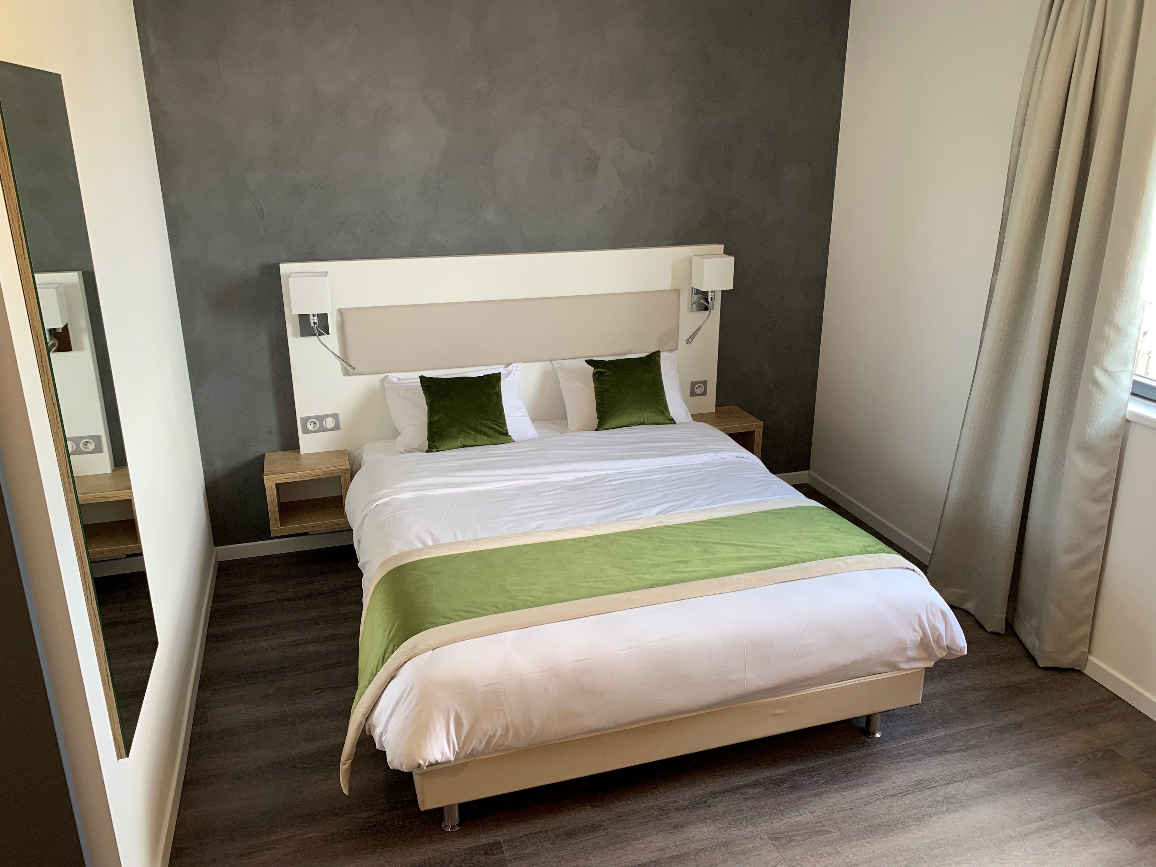 standard double room | 1 bedroom, premium bedding, in-room safe, desk