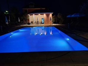 Außenpool (je nach Saison geöffnet)