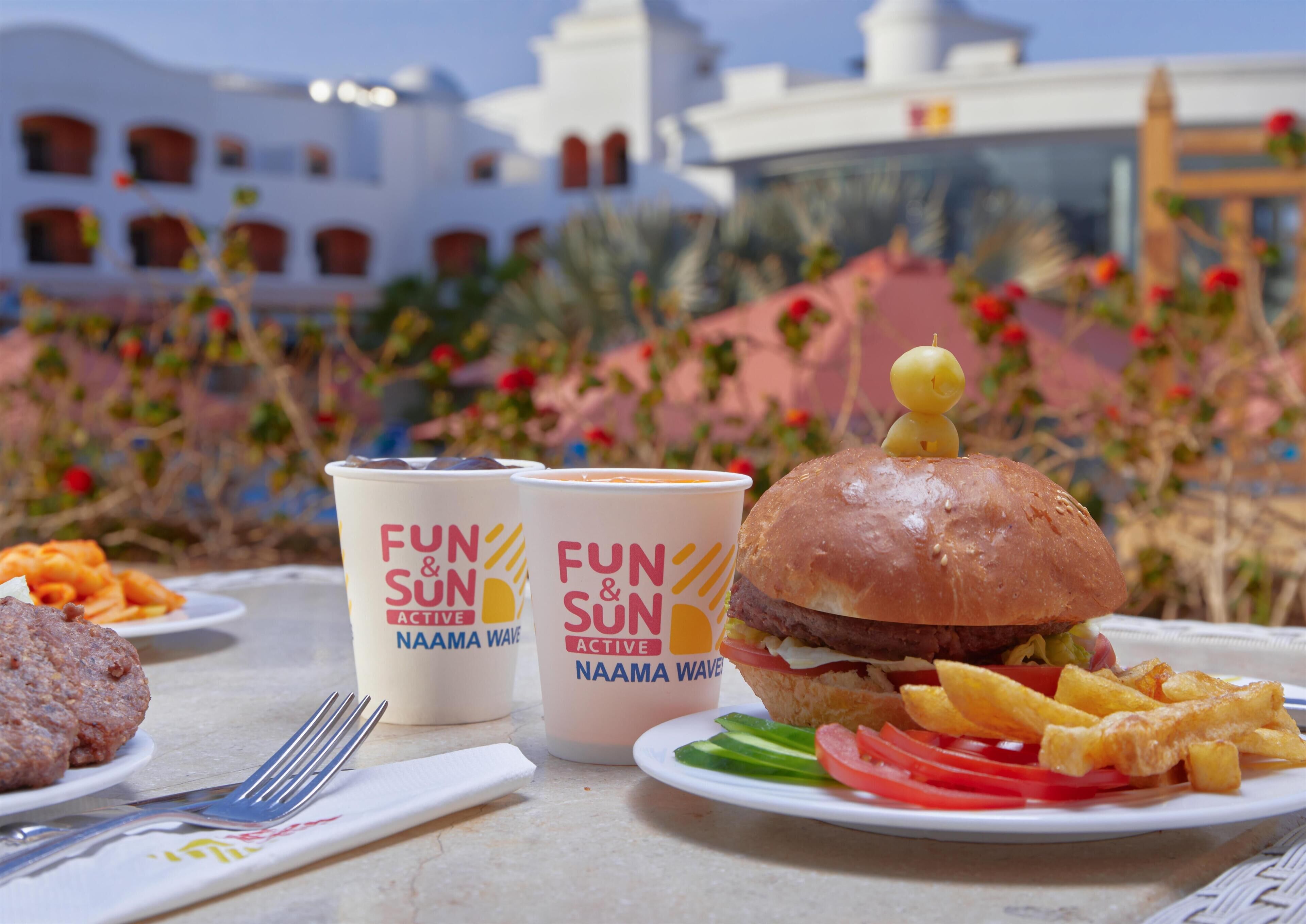 Photo - Fun & Sun Naama Waves