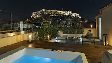 Svíta - heitur pottur (Iconic, Acropolis View) | Fyrir utan