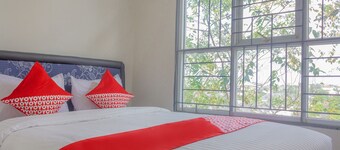 Hotel O 77 Guesthouse