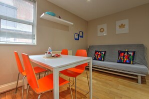 Living room - SG1 Large Studio (London)