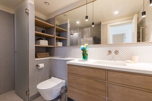 Bathroom - Live like Royalty in TLV DLX 2 Floor Apt (Tel Aviv)