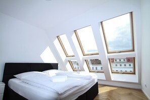 Superior Penthouse, Multiple Beds, 2 Bathrooms, City View - Edelweiss city Apartments United Nations (Vienna)