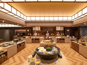 Breakfast and dinner served - KAMENOI HOTEL TSUKUBASAN (Tsukuba)