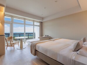 In-room safe, free WiFi, bed sheets - KAMENOI HOTEL TSUKUBASAN (Tsukuba)