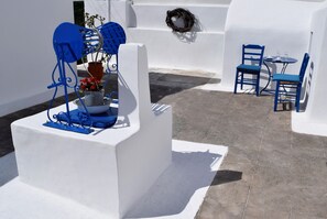 Traditional House, 2 Bedrooms, Terrace, Ground Floor | Terrace/patio