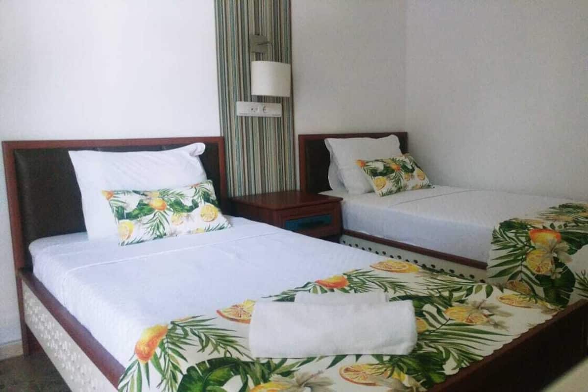In-room safe, free cribs/infant beds, rollaway beds, free WiFi