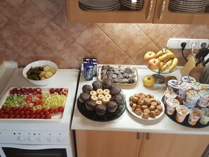 Colazione a buffet, servita tutte le mattine (1650 HUF a persona)