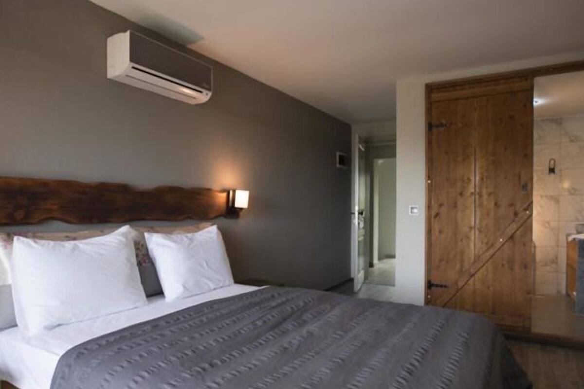 Wifi gratis y ropa de cama