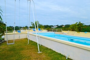 Children's play area - outdoor - Villa Victoria (Trou d'Eau Douce)
