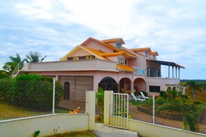 Exterior - Villa Victoria (Trou d'Eau Douce)