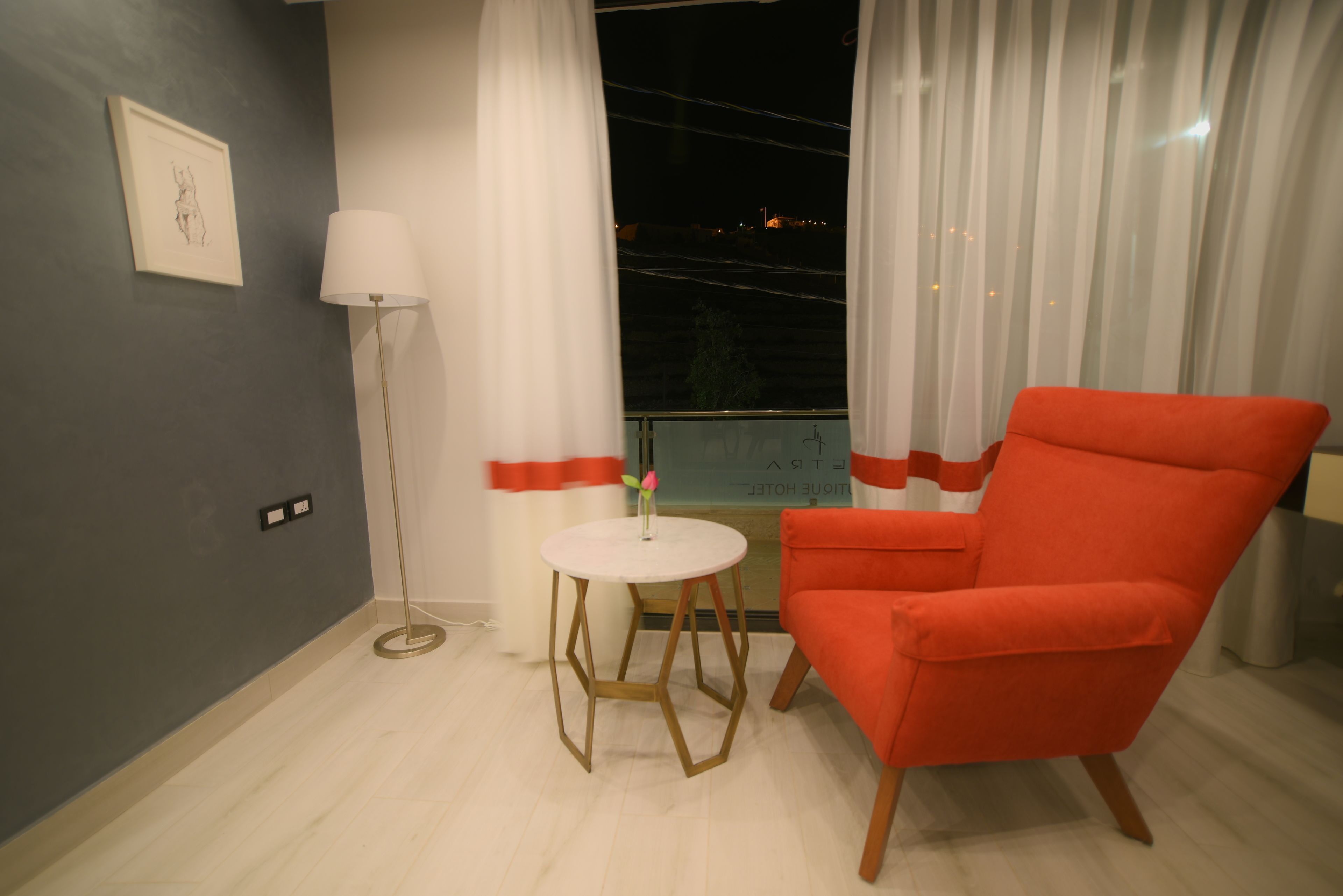 deluxe room, city view | free minibar items, in-room safe, desk, blackout curtains