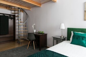 Deluxe Apartment | Premium bedding, in-room safe, desk, blackout curtains - Otium Old Town Starowiślna (Kraków)