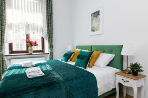 Deluxe Apartment | Premium bedding, in-room safe, desk, blackout curtains - Otium Old Town Starowiślna (Kraków)