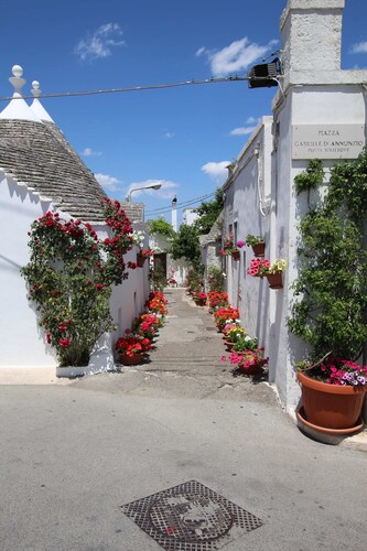 Suite del Vico NOUVELLE OUVERTURE!