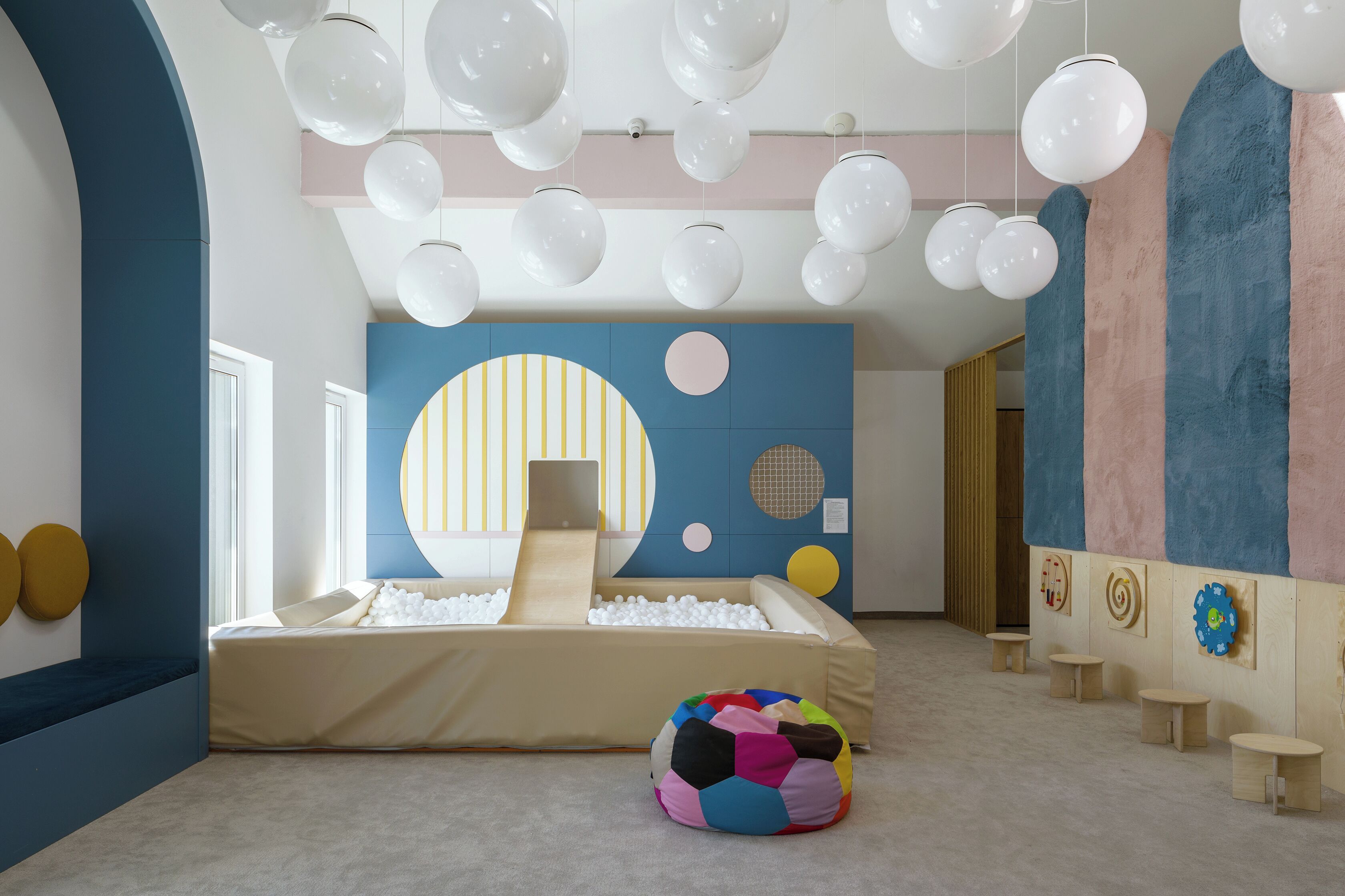 children’s play area – indoor