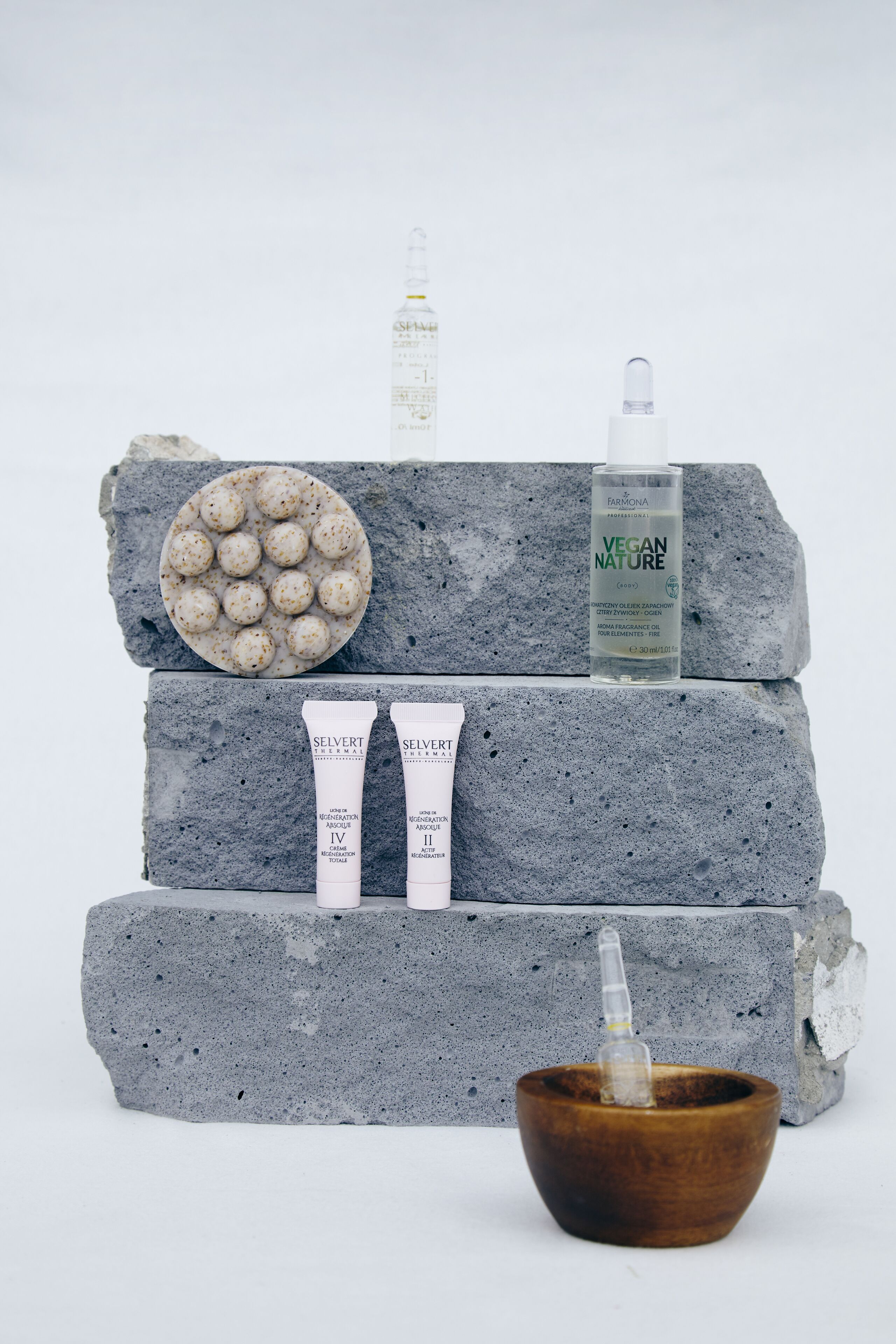 body treatments, body scrubs, facials