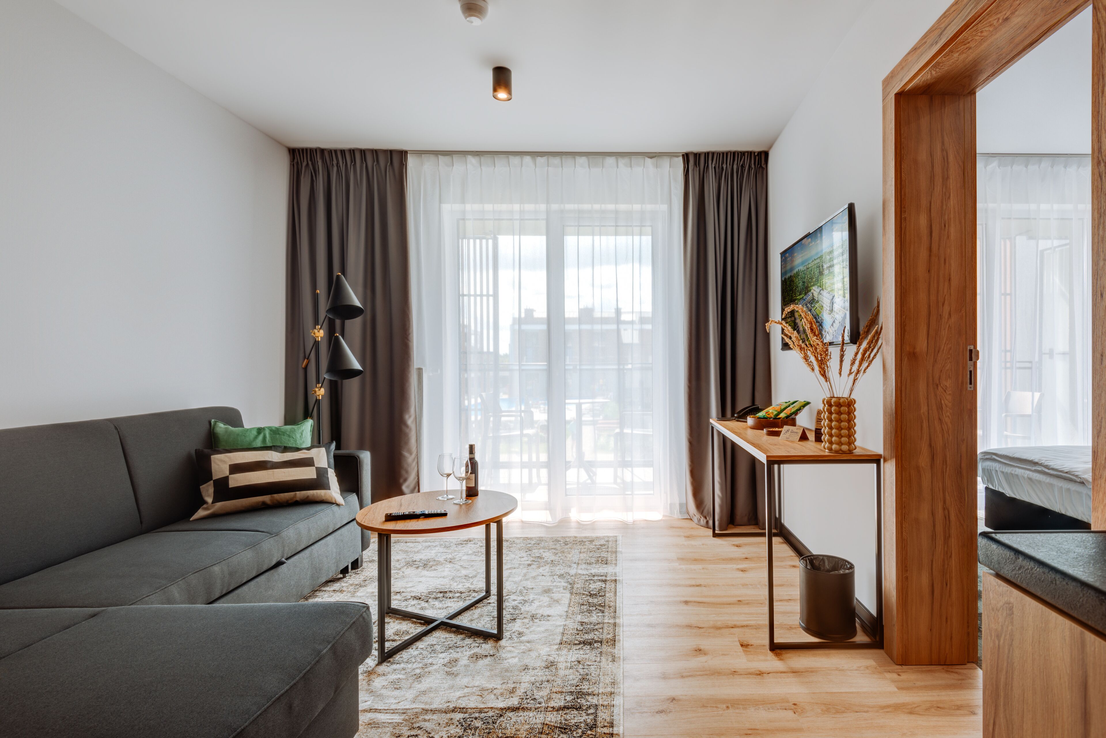 Leilighet, 1 soverom | Oppholdsrom | LCD-TV og leker