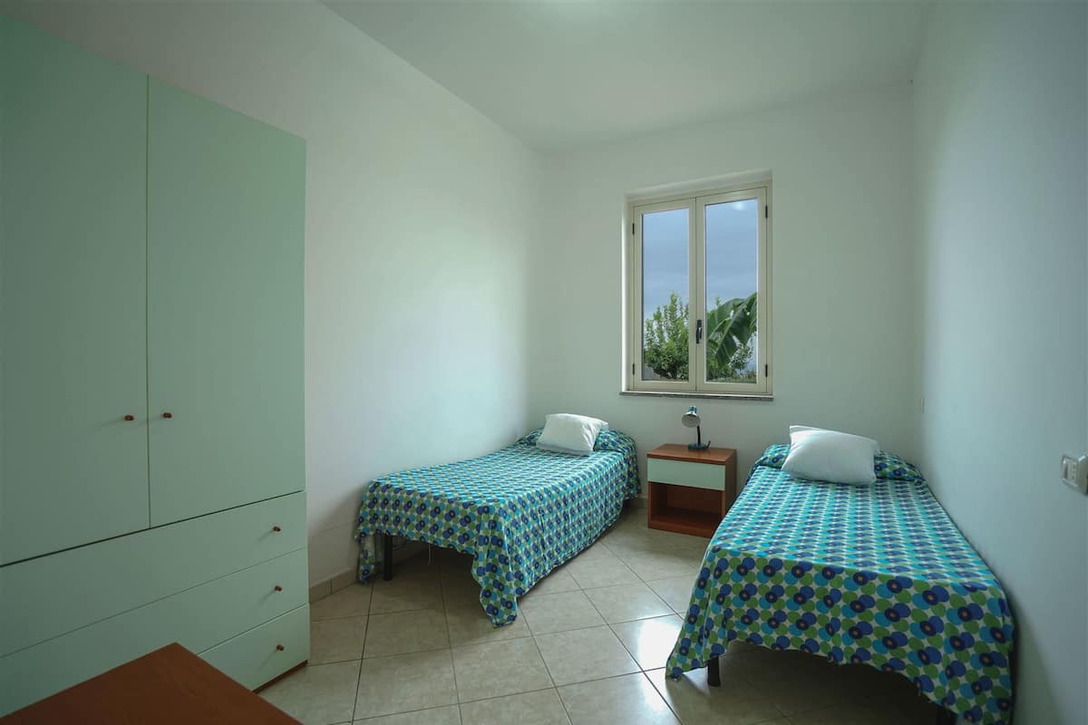 Appartamento, 2 camere da letto | Una scrivania, culle/letti per bambini (a pagamento)