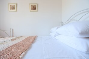 Iron/ironing board, free WiFi, bed sheets - Chill & Relax Home with Pool near Beach (Apokoronas)