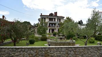 Façade de lâhĂ©bergement