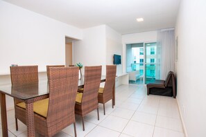 Leilighet – superior, 3 soverom | Spisestue