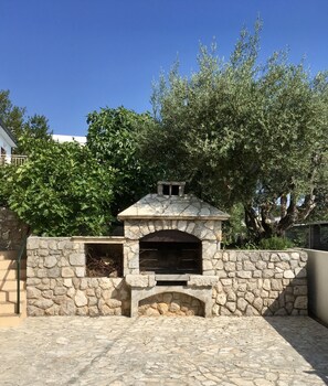 Aire de pique-nique/barbecue