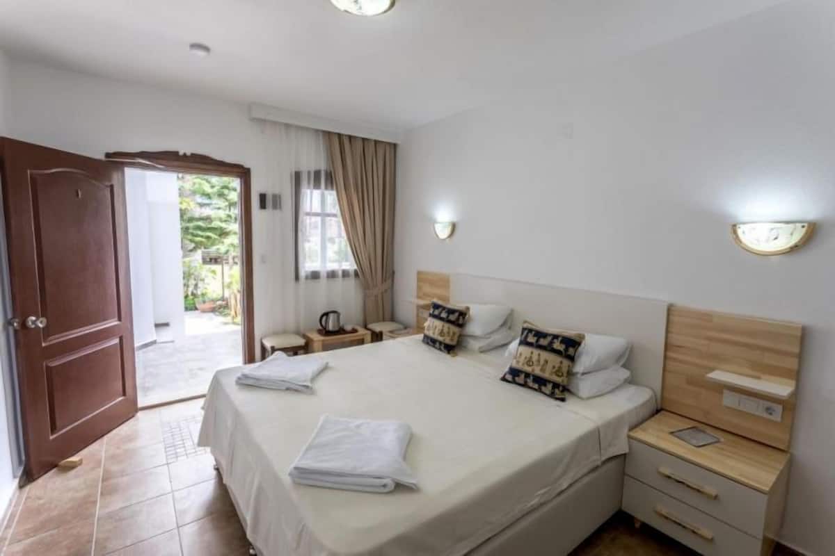 Habitación doble | Wifi gratis y ropa de cama