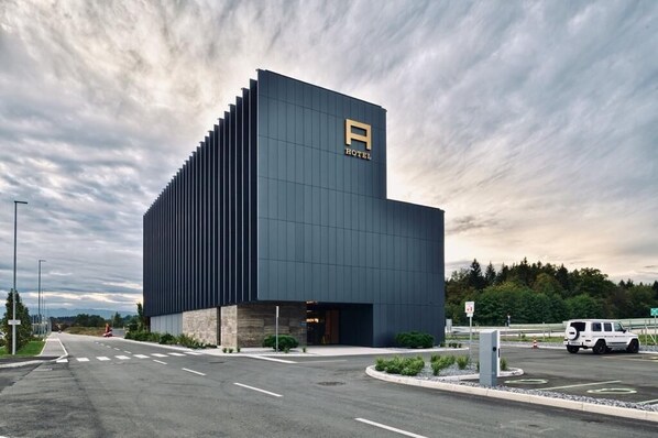 Fachada de la propiedad