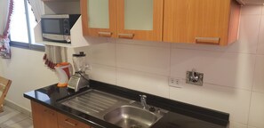 Appartamento, 2 camere da letto | Cucina privata | Pentole/stoviglie/utensili