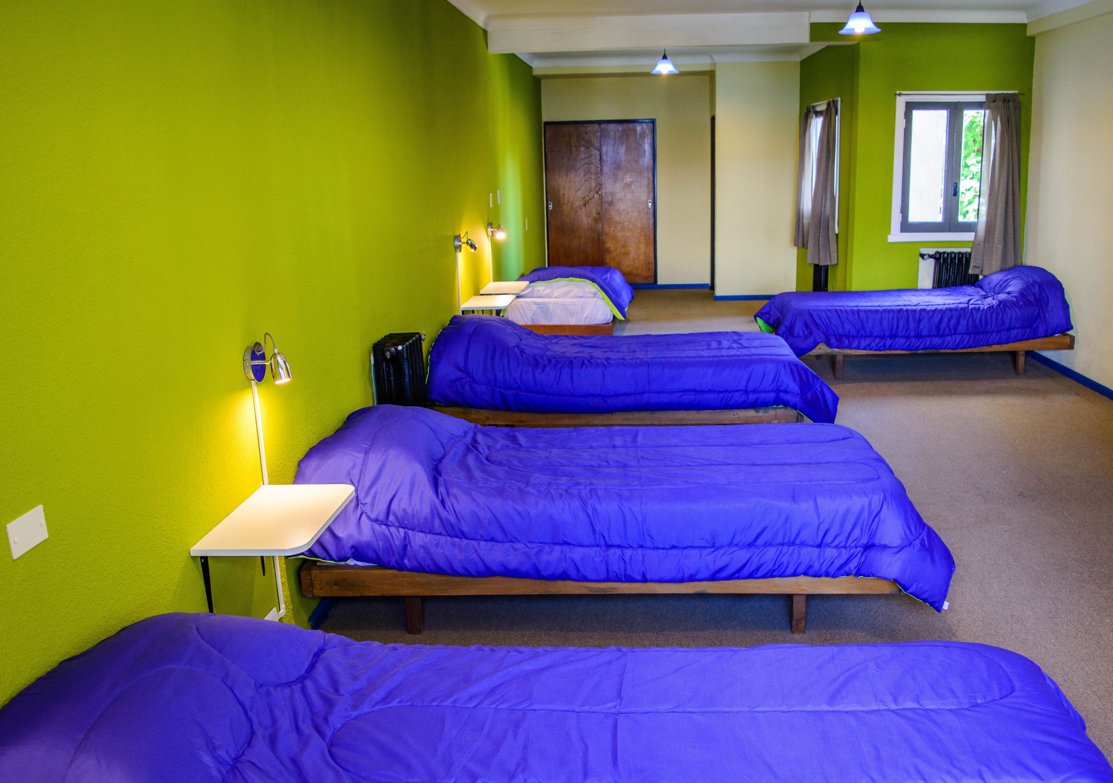 Hypo-allergenic bedding, down duvets, in-room safe, soundproofing