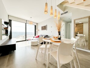 Premium Apartment, 2 Bedrooms, Balcony, Sea View | Living area | Flat-screen TV - Myflats Infinity View (Elche)