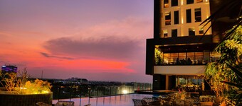 Movenpick Surabaya City