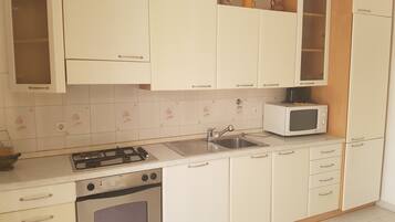 Villa, Private Pool | Shared kitchen | Full-sized fridge, microwave, oven, stovetop