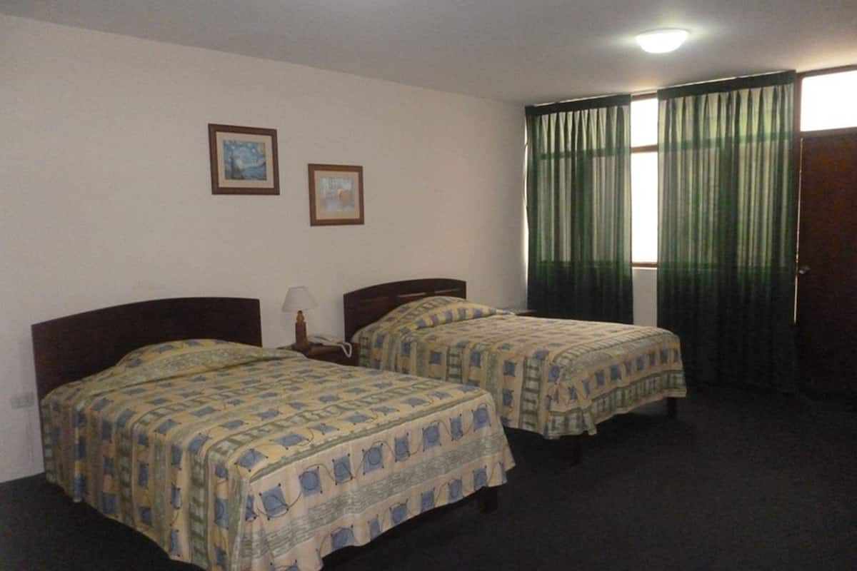 Free WiFi, bed sheets