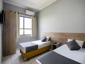 Free WiFi, bed sheets