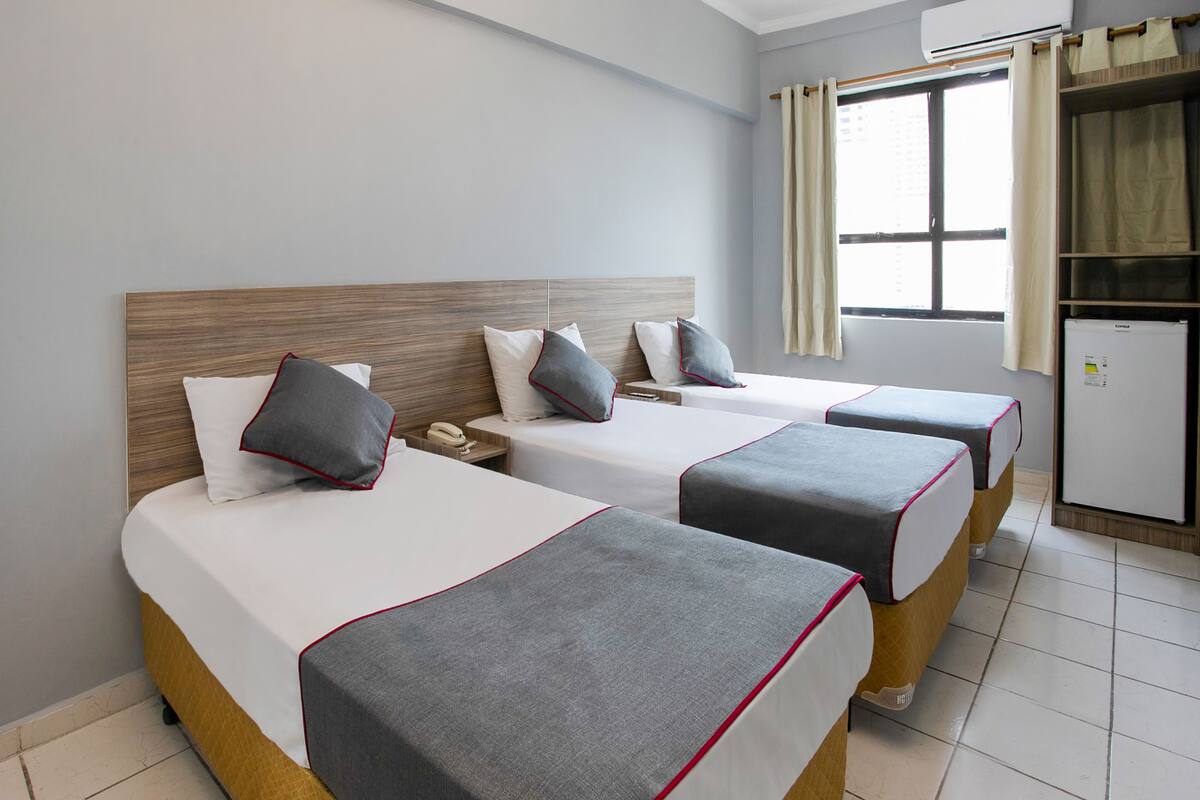 Free WiFi, bed sheets