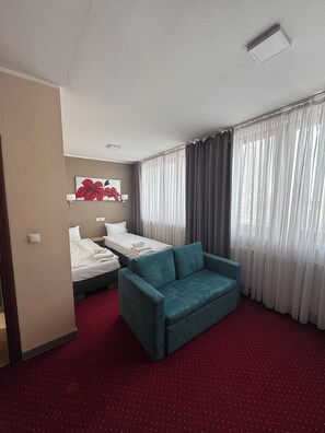 獨特設計、獨特裝修、書桌、手提電腦工作空間