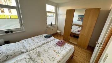 1 Schlafzimmer, Bügeleisen/Bügelbrett, Reisekinderbett, kostenloses WLAN