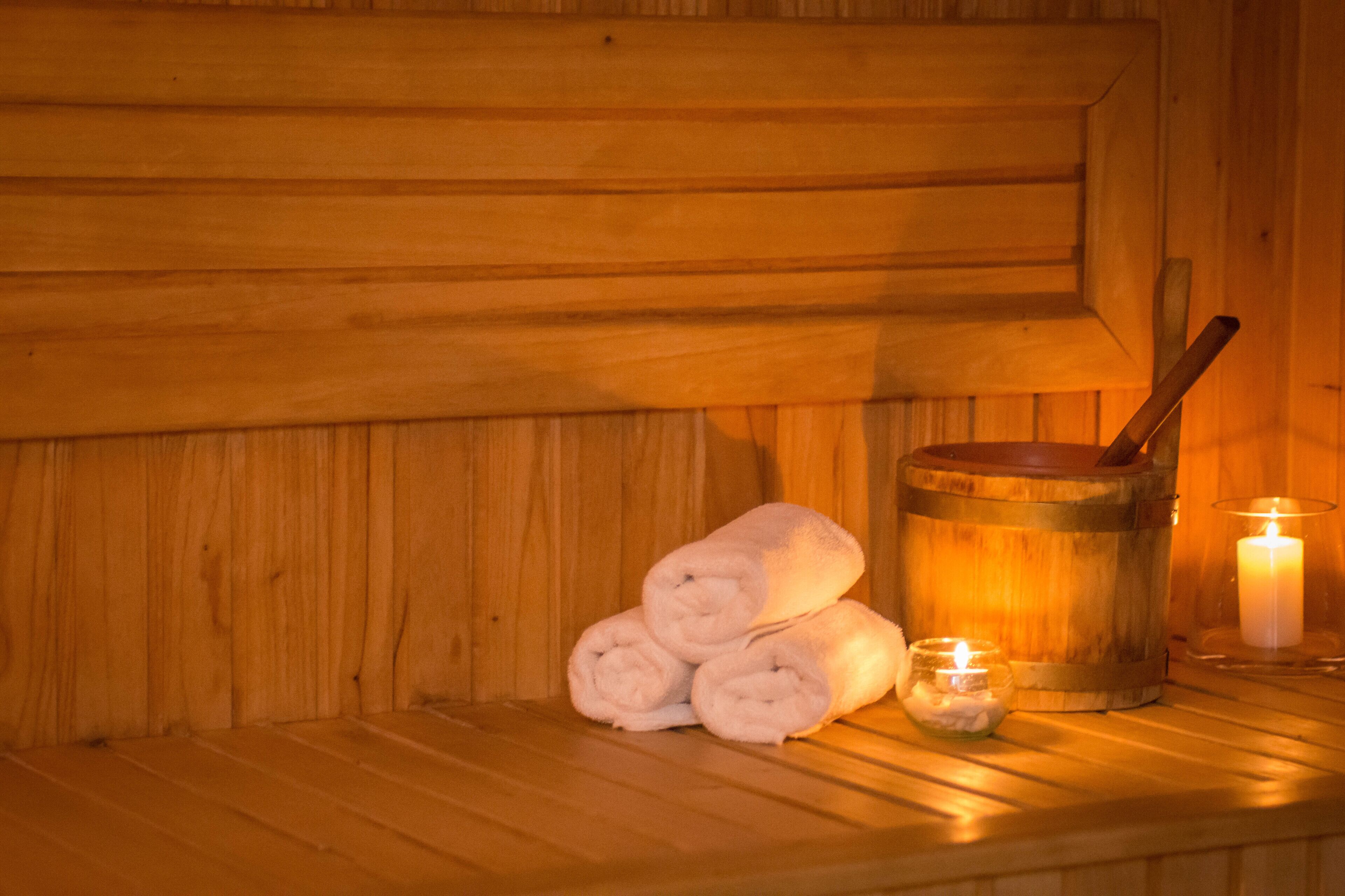 couples treatment room(s), body treatments, aromatherapy, body scrubs