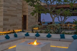 Property grounds - The Residences at Solaz, a Luxury Collection Resort, Los Cabos a Marriott Hotel (San José del Cabo)