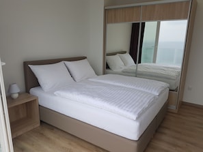 Apartment, Sea View (1)