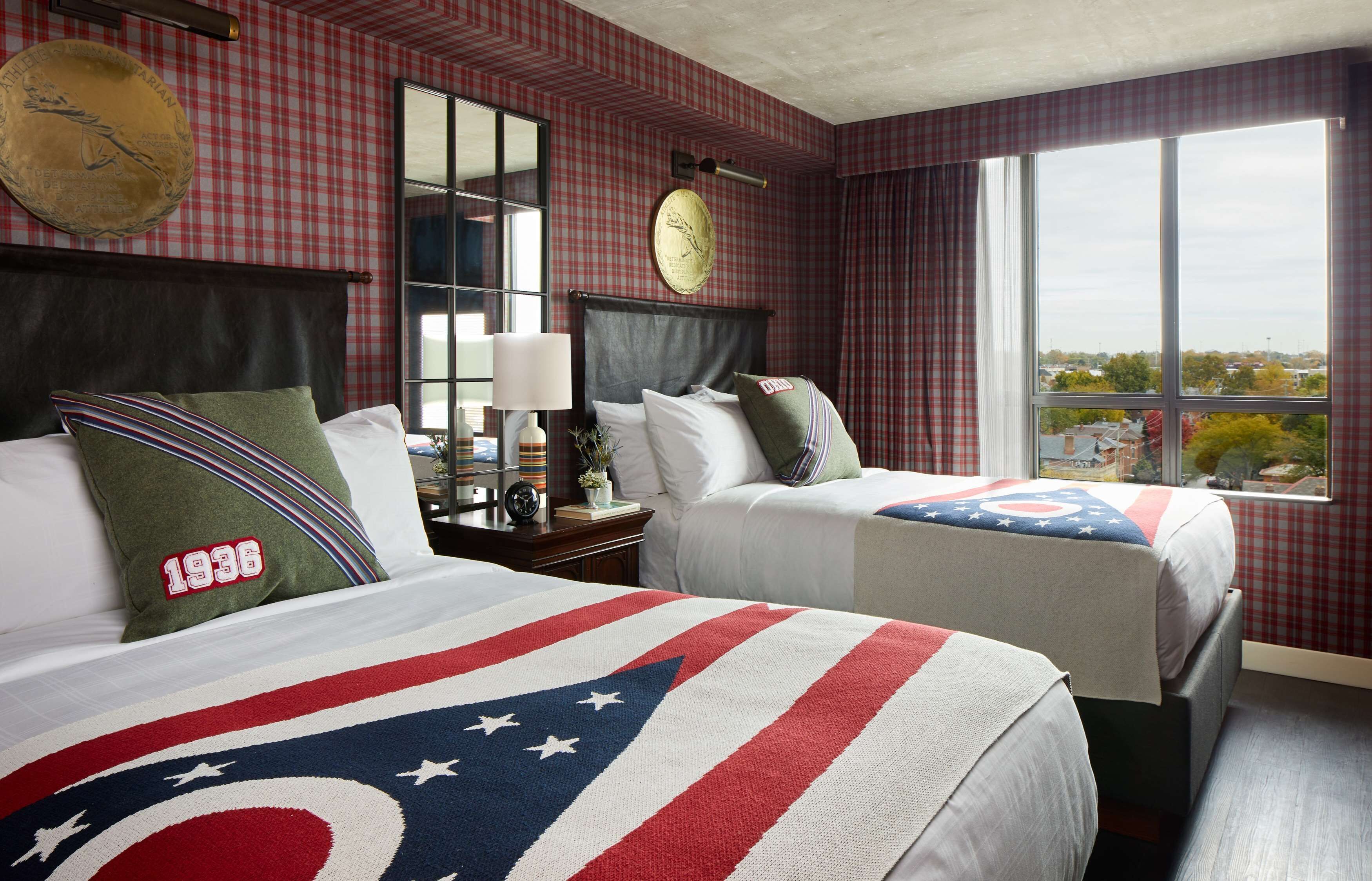 1 bedroom, egyptian cotton sheets, premium bedding, pillow-top beds