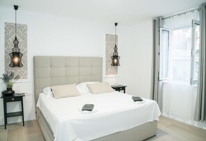 3 soverom, safe på rommet, strykejern/-brett og wi-fi