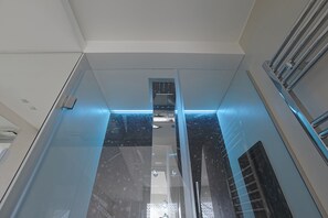 Bathroom shower - Hedoné Design Experience B&B (Agrigento)