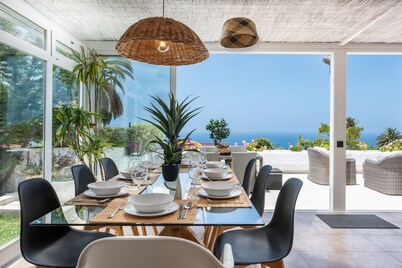 Very Coast Villa Romántica-Private pool 4 bedrooms, BBQ, wifi, Sea & Puerto View