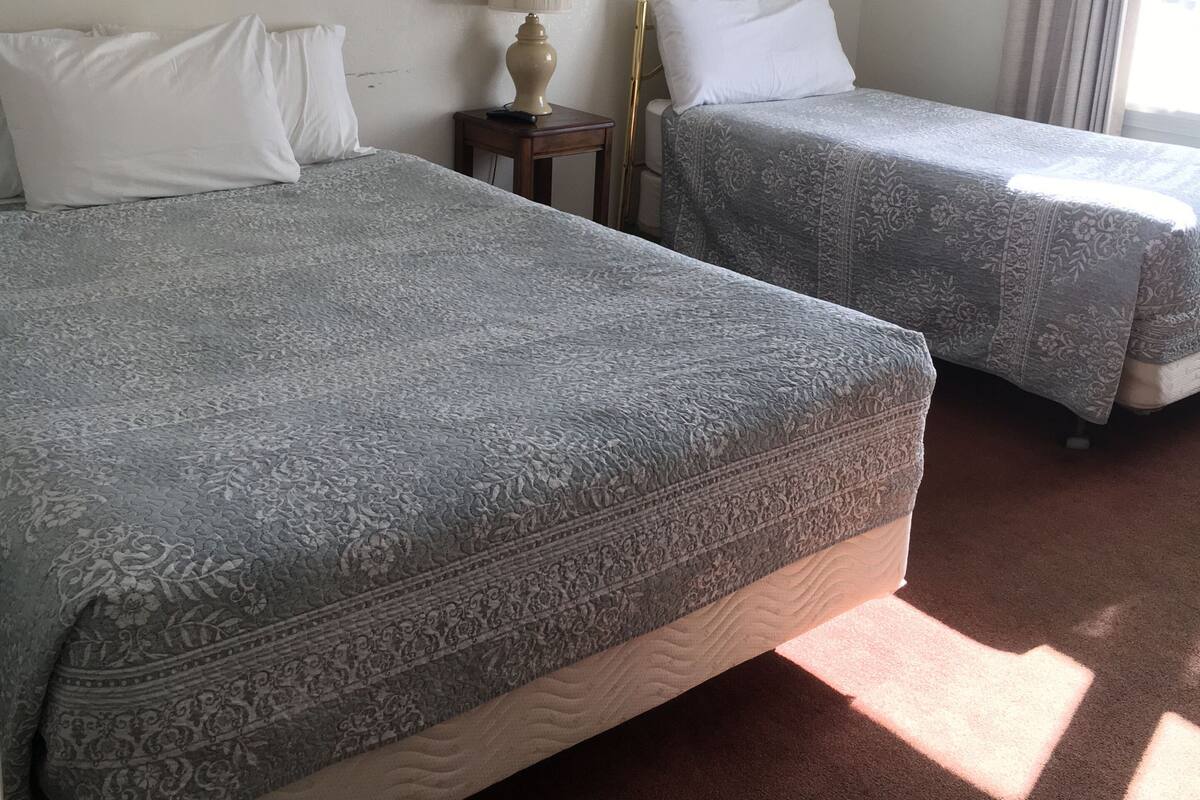 Family Suite | WiFi (free), bed sheets