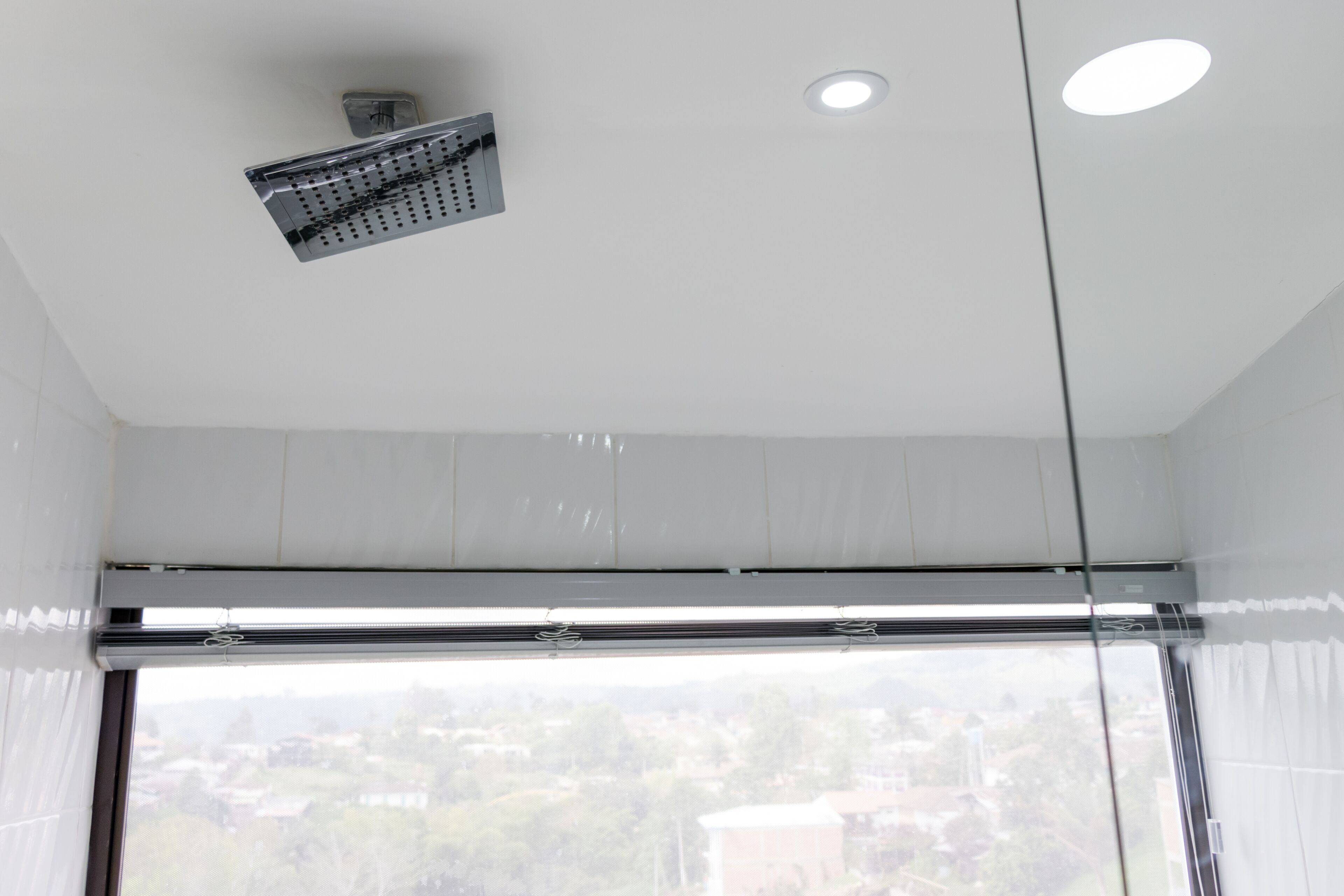 luxury suite, 1 double bed, mountain view | bathroom shower