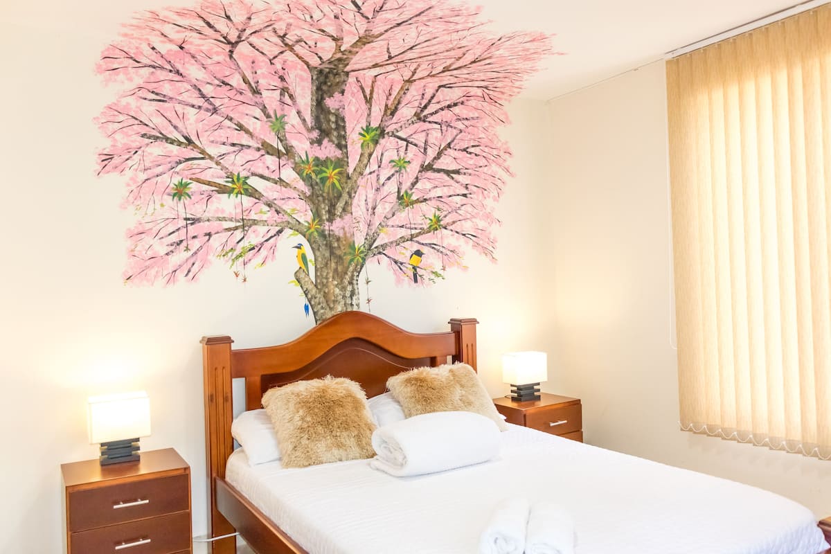 Deluxe Room, City View